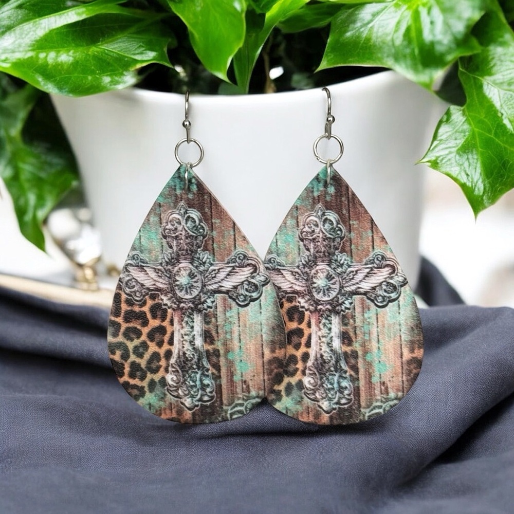 5 For $25💫Santa Fe Hippie Boho Teardrop Dangles Earrings